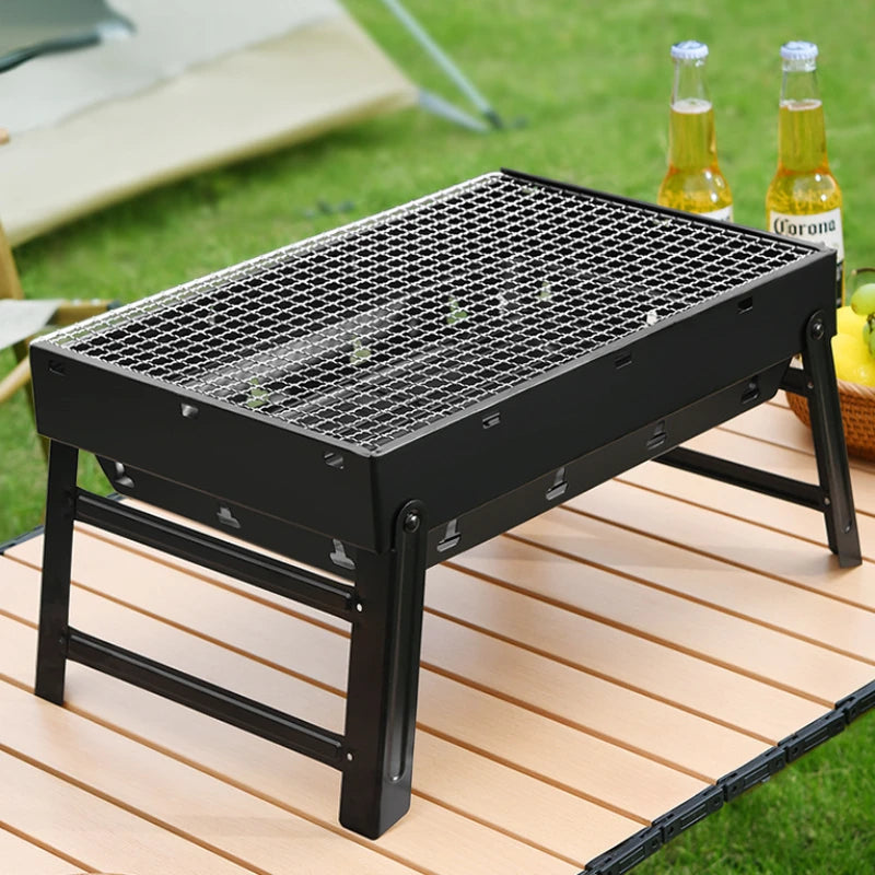 Portable Barbecue Stove with Foldable Barbecue Rack, Smokeless Charcoal Stove Suitable for Outdoor Camping and Picnics