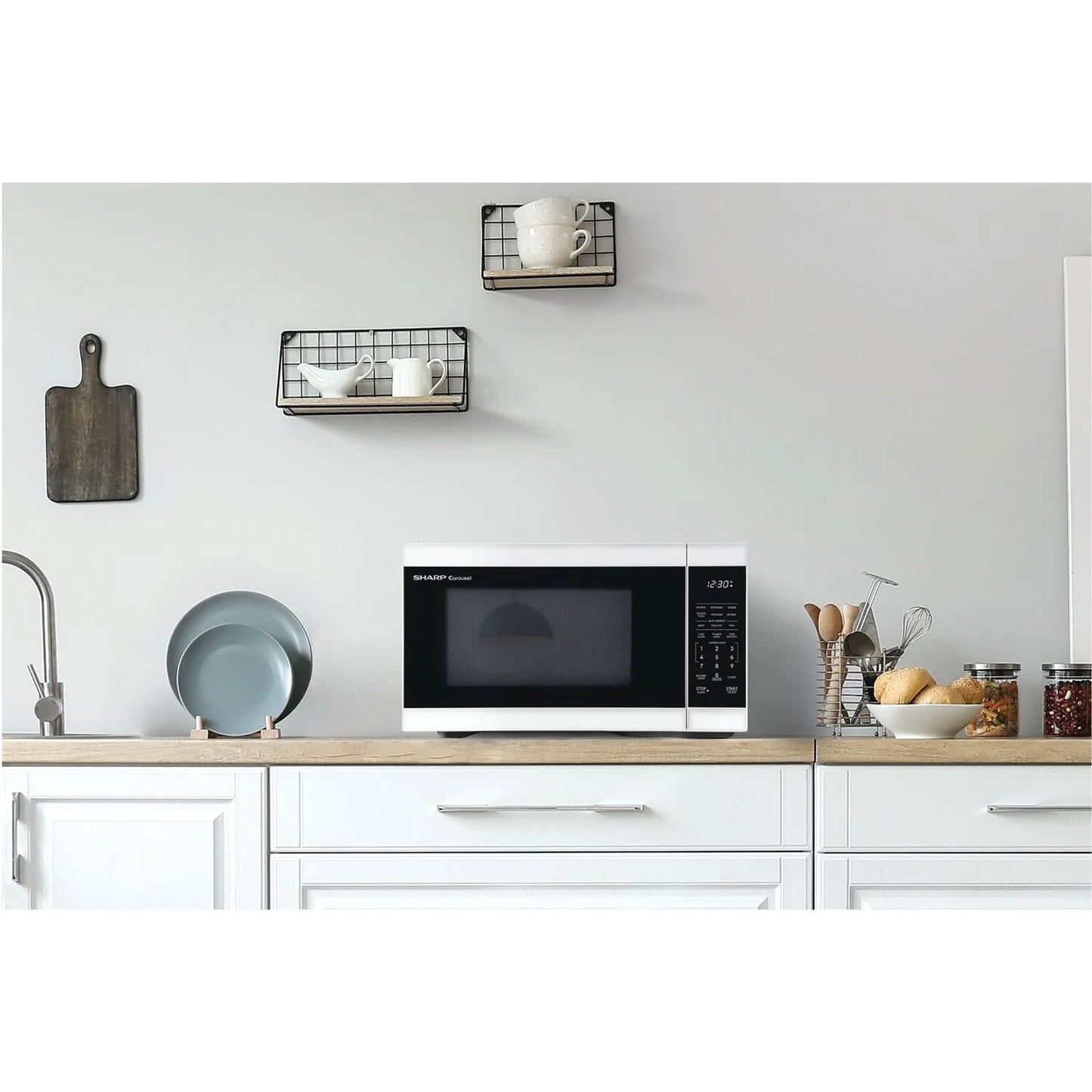 1.1 CF Countertop Microwave Oven